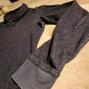 Banana Republic loose turtle neck sweater